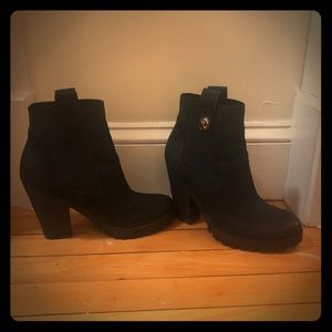Guess chunky heel booties - size 8